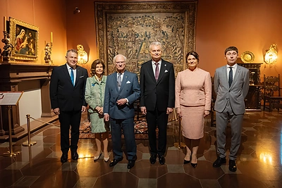 Lietuvos pirmoji pora ir Švedijos karališkoji pora dalyvauja priėmime Lietuvos Didžiosios Kunigaikštystės valdovų rūmuose / Lietuvos Respublikos Prezidento kanceliarijos nuotraukos/ Eitvydas Kinaitis