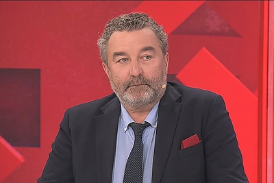 Eduardo Gimenezas be užuolankų prabilo apie santykius su savo mokine: „Jauna moteris – kaip prabangus automobilis“