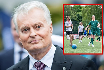 Netikėtumas – Gitanas Nausėda išbėgo į futbolo aikštelę