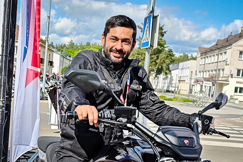 Masroor Ahmad Qamar / Asmeninio albumo nuotr.