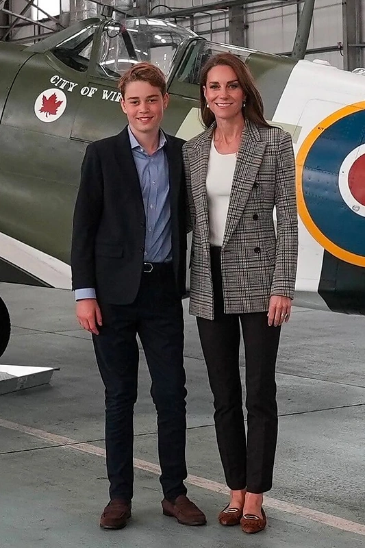 Princas George'as ir Kate Middleton / Soc.tinklų nuotr.