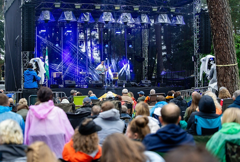 Bardų festivalis „Akacijų alėja 2026“ Kulautuvoje / Teodoro Biliūno / BNS nuotr.