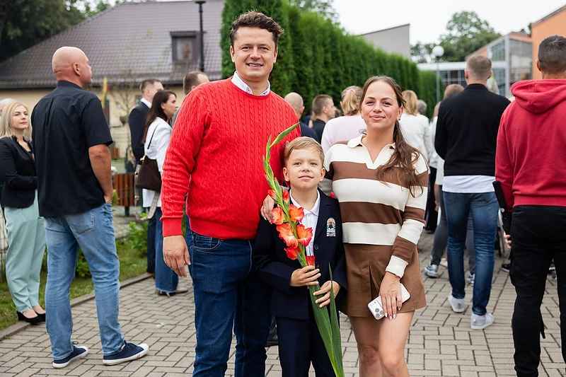 Vilniaus r. Maišiagalos LDK Algirdo gimnazijos Rugsėjo 1-oji su prezidentu Gitanu Nausėda / Patricija Adamovič / BNS nuotr.