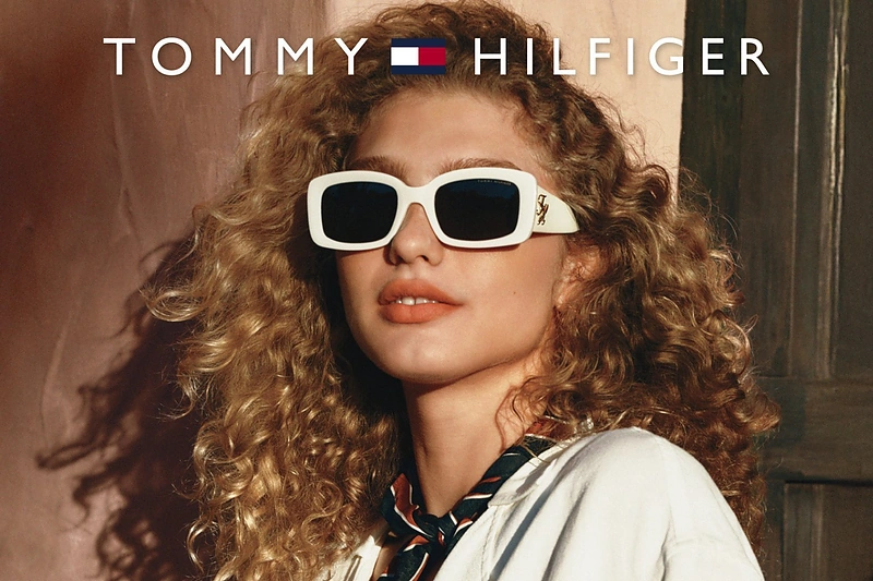 „Tommy Hilfiger“ akiniai / „Fielmann“ nuotr.