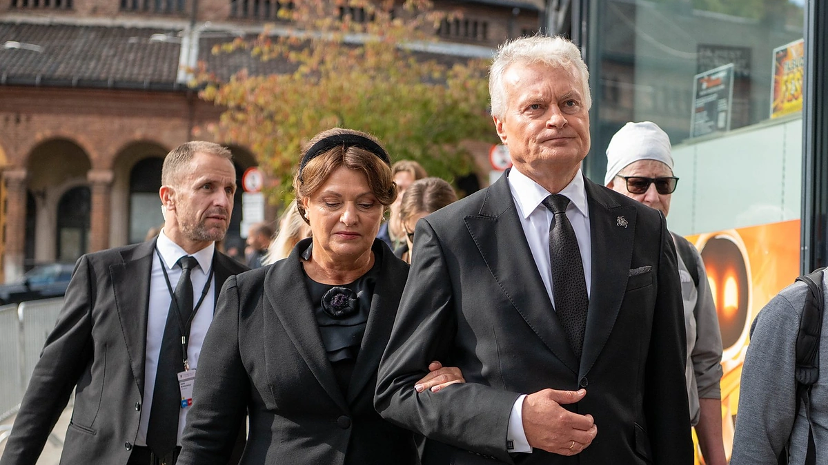 Gitanas ir Diana Nausėdos Haraldo V laidotuvėse / lrp.lt nuotr.