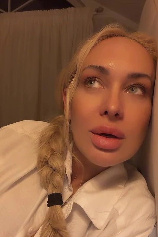 Oksana Pikul / Stop kadras