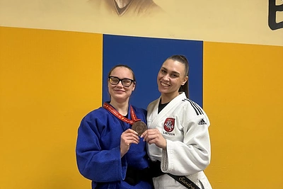 Monika Aželionytė su trenere Sandra Žievyte / Asmeninio arch. nuotr.