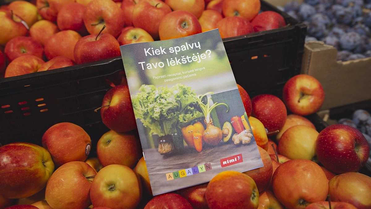 „Rimi“ ir „Augalyn“ pristato leidinį šeimoms: kviečia daugiau spalvų į kasdienę lėkštę / UAB „Rimi Lietuva“ nuotr.