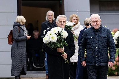 Į paskutiniąją kelionę išlydimas Henrikas Vaitiekūnas / Pauliaus Peleckio / BNS nuotr.