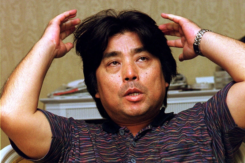 R. Murakami / / AP